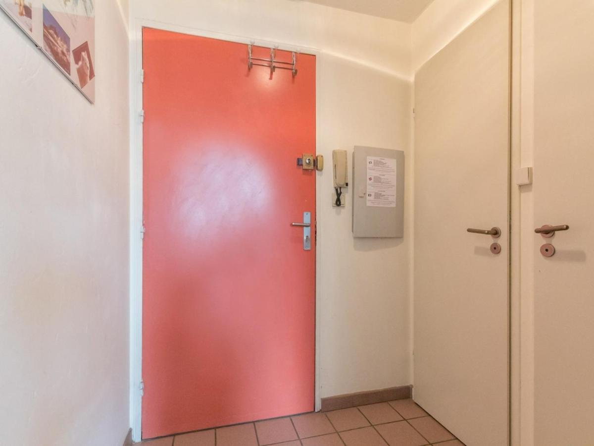 2 Pieces Avec Coin Nuit, Balcon, Parking Et Casier A - Proche Telecabine Et Centre - Fr-1-330c-16 Briancon (Hautes-Alpes)