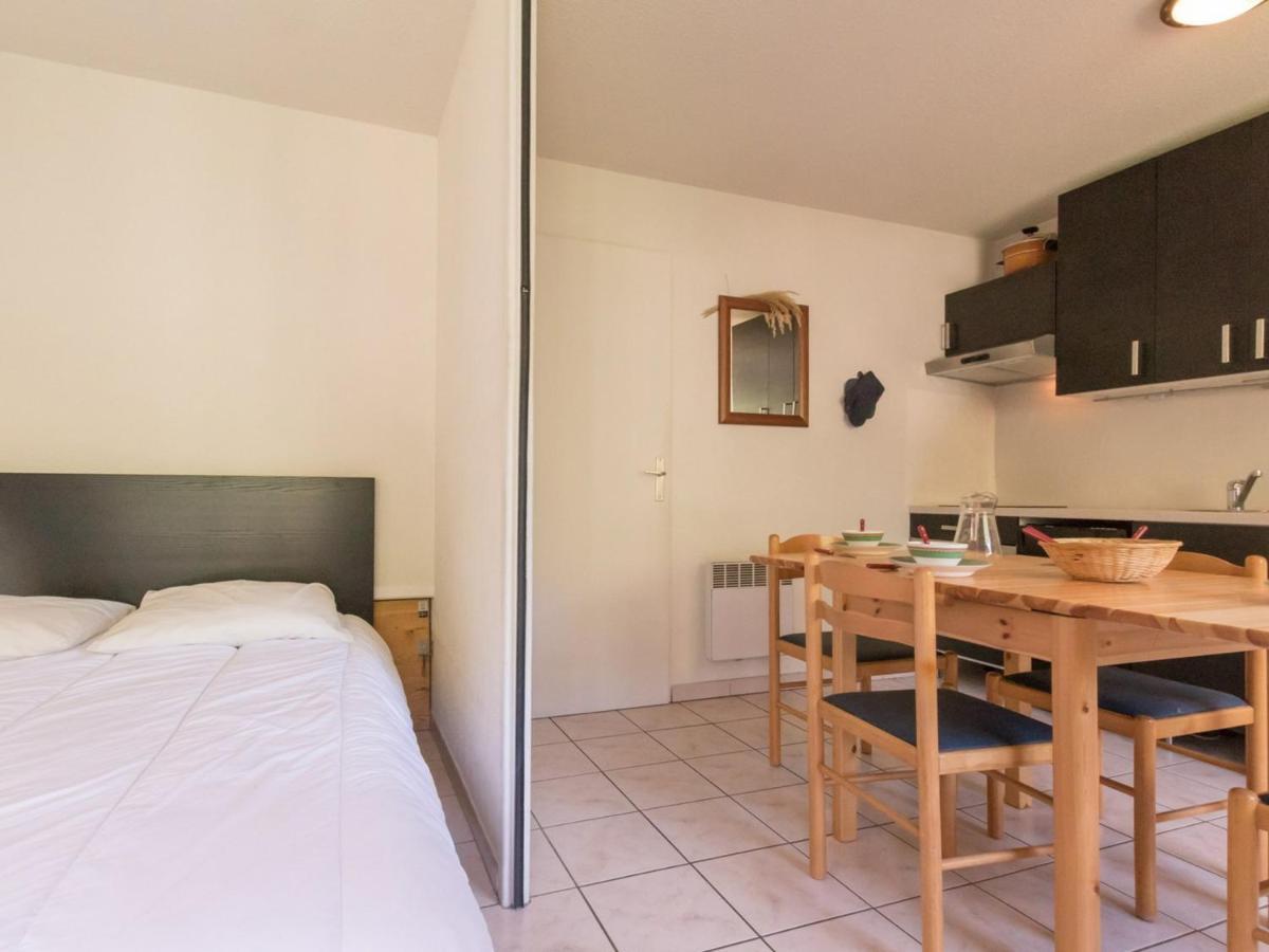 2 Pieces Avec Coin Nuit, Balcon, Parking Et Casier A - Proche Telecabine Et Centre - Fr-1-330c-16 *